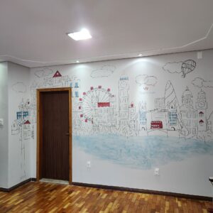 Mural pintado à mão pelo Pólen