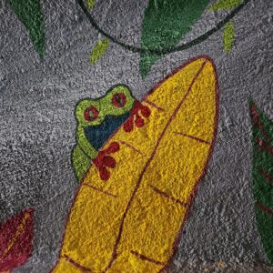 Mural pintado à mão pelo Pólen