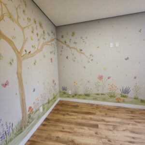 Mural pintado à mão pelo Pólen